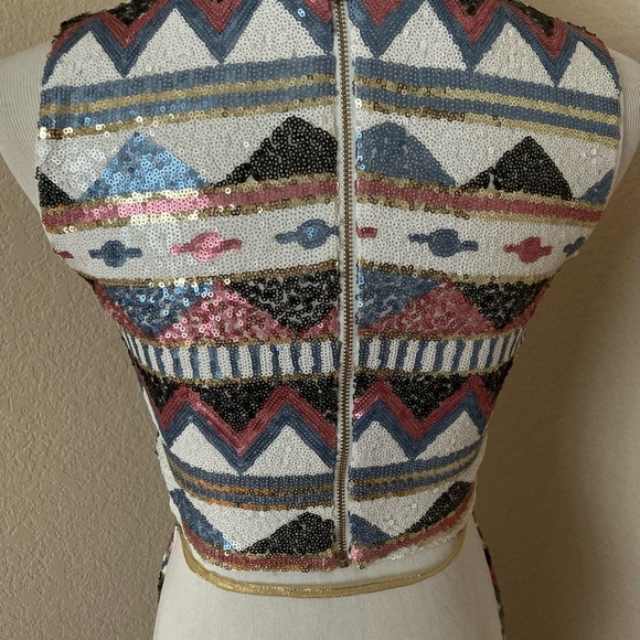 Sequins covered crop top and mini skirt 2 piece set party wear - Picture 10 of 10